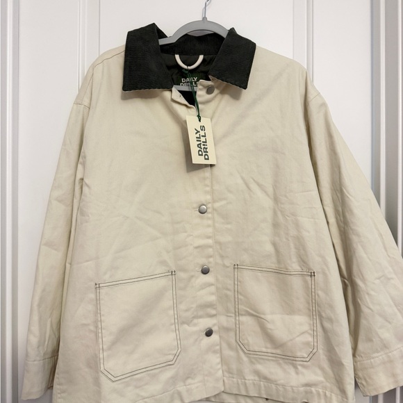 NWT Daily Drills Aspen Drop Barn Jacket Size M/L - Picture 2 of 4